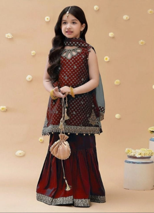 Kids Embroidered Lawn 3-Piece Suit – Summer Collection D-34