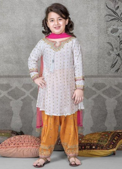 Kids Embroidered Lawn 3-Piece Suit – Summer Collection D-22